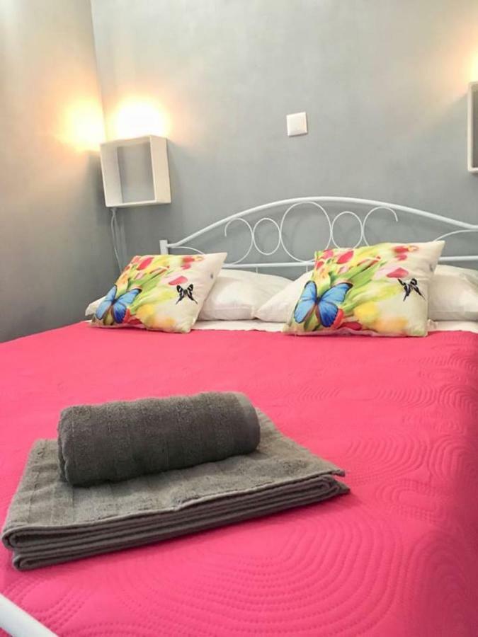 Apartments Tin ロヴィニ エクステリア 写真